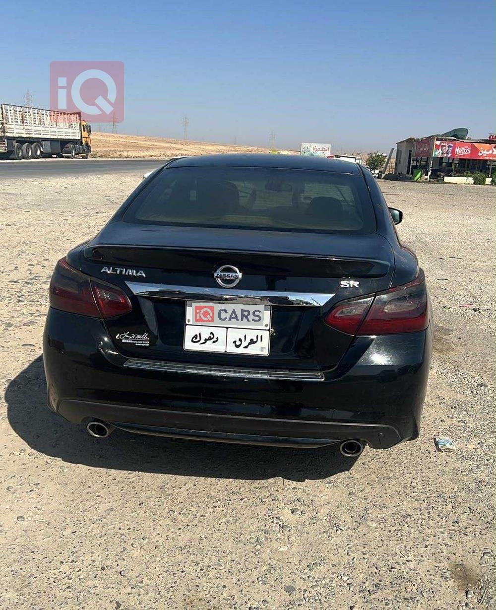 نیسان ئەلتیما